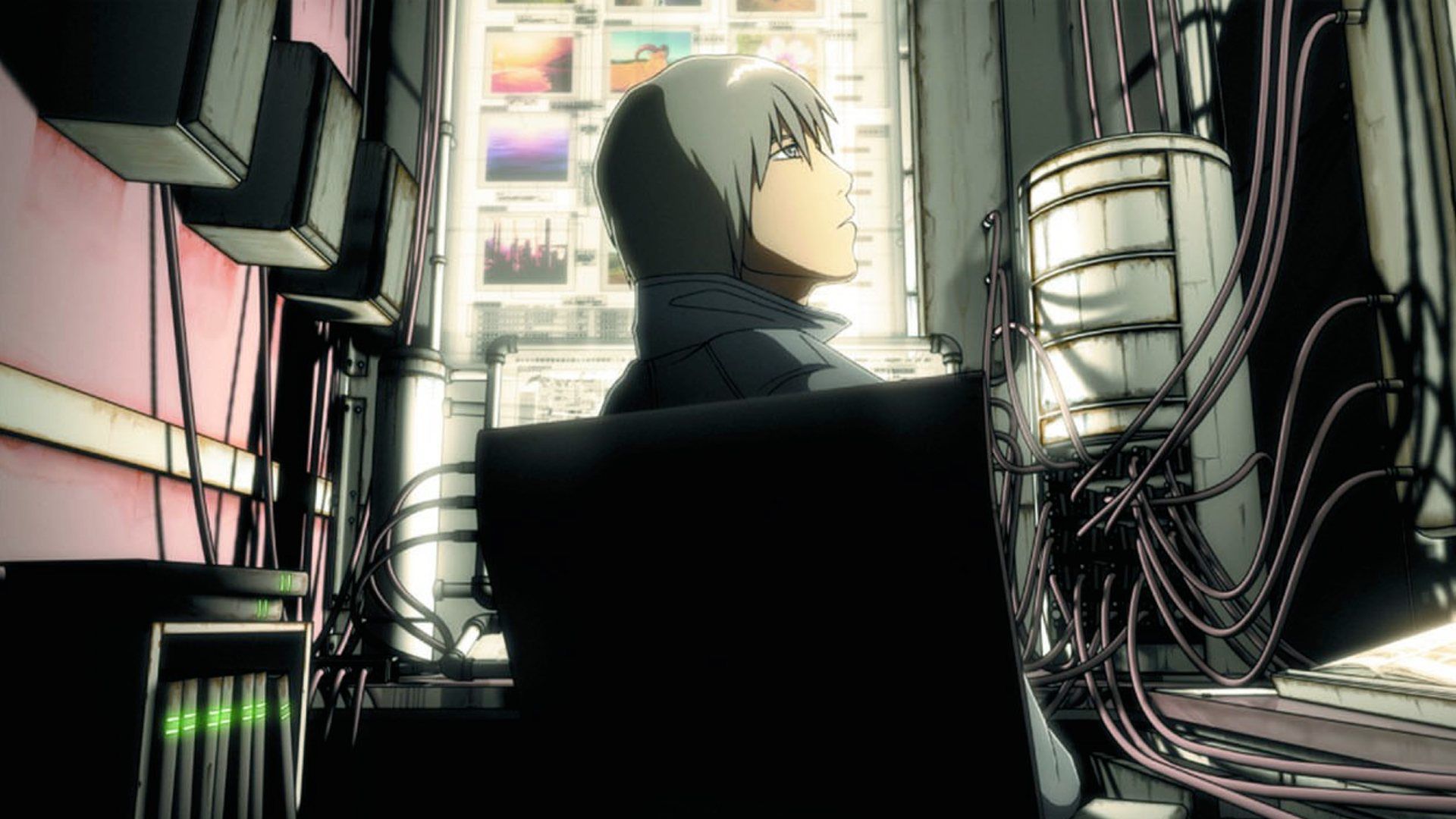 pale_cocoon.jpg Pale cocoon