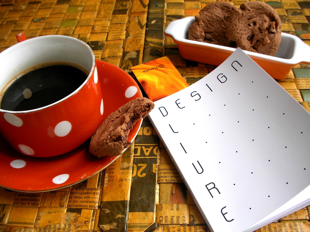 http://www.usabilidoido.com.br/imagens/livro_design_livre_cafe.jpg